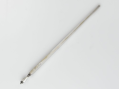 Vierkanten zilver maatstokje, op onderkant is gegraveerd: H.W.1804.